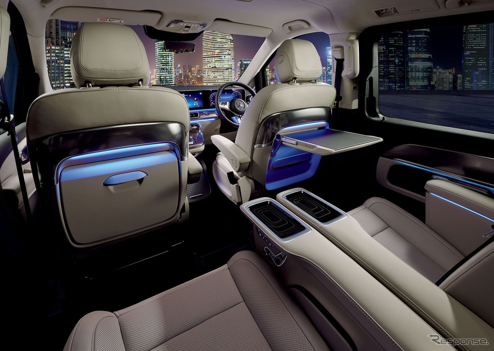 V 220 d EXCLUSIVE long Platinum Suite《写真提供 メルセデス・ベンツ日本》