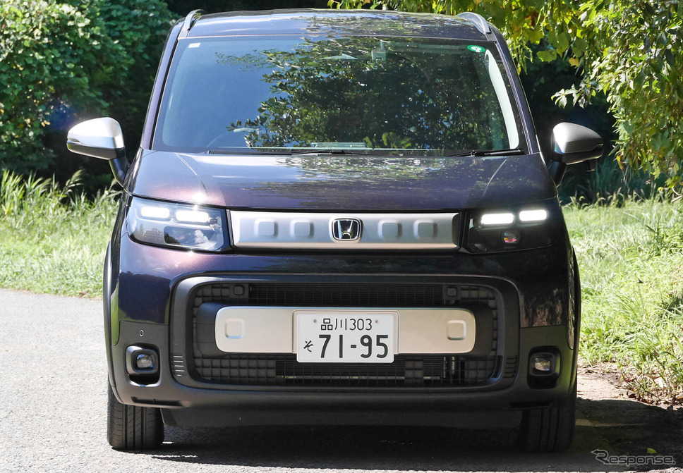 ホンダ フリードクロスター(FF ガソリンエンジン)《写真撮影 中村孝仁》