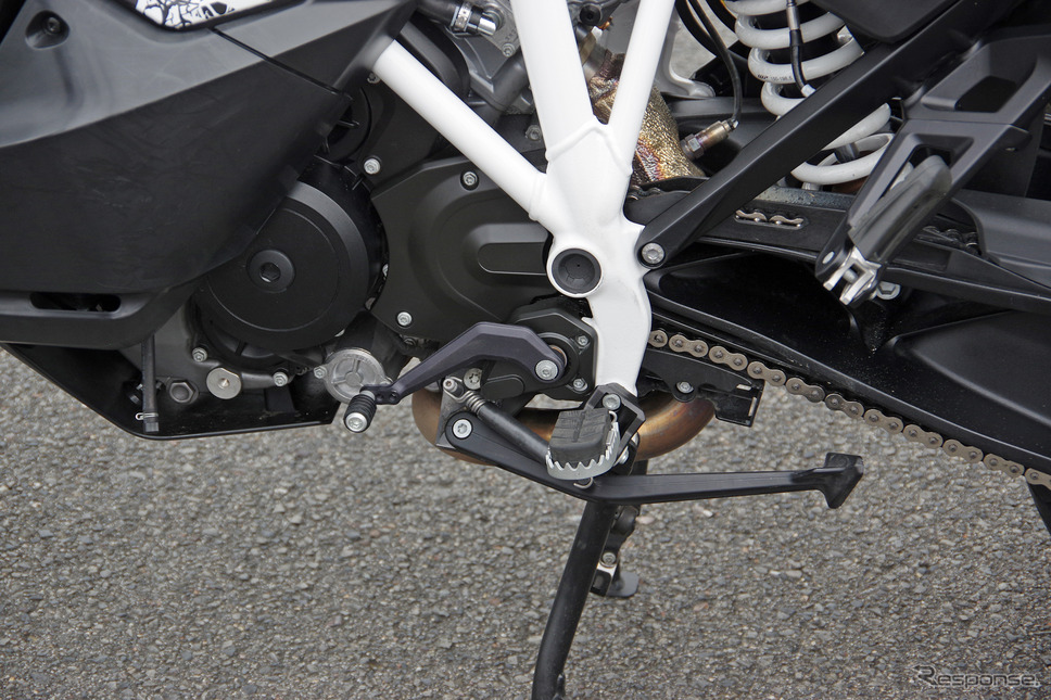 自動マニュアルトランスミッションを搭載するKTMの新型バイクプロトタイプ（取材協力：ボッシュ）《写真撮影 宮崎壮人》