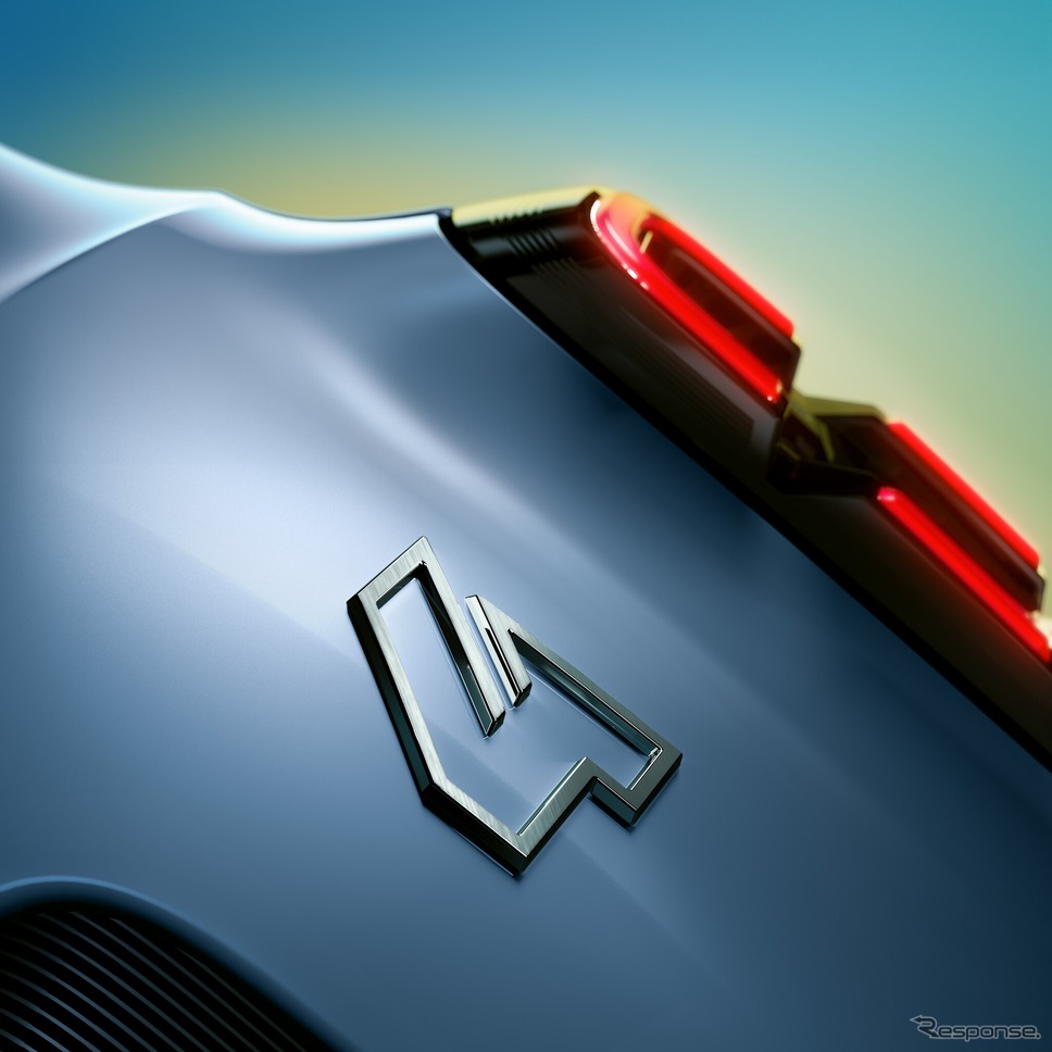ルノー4 E-Tech《photo by Renault》