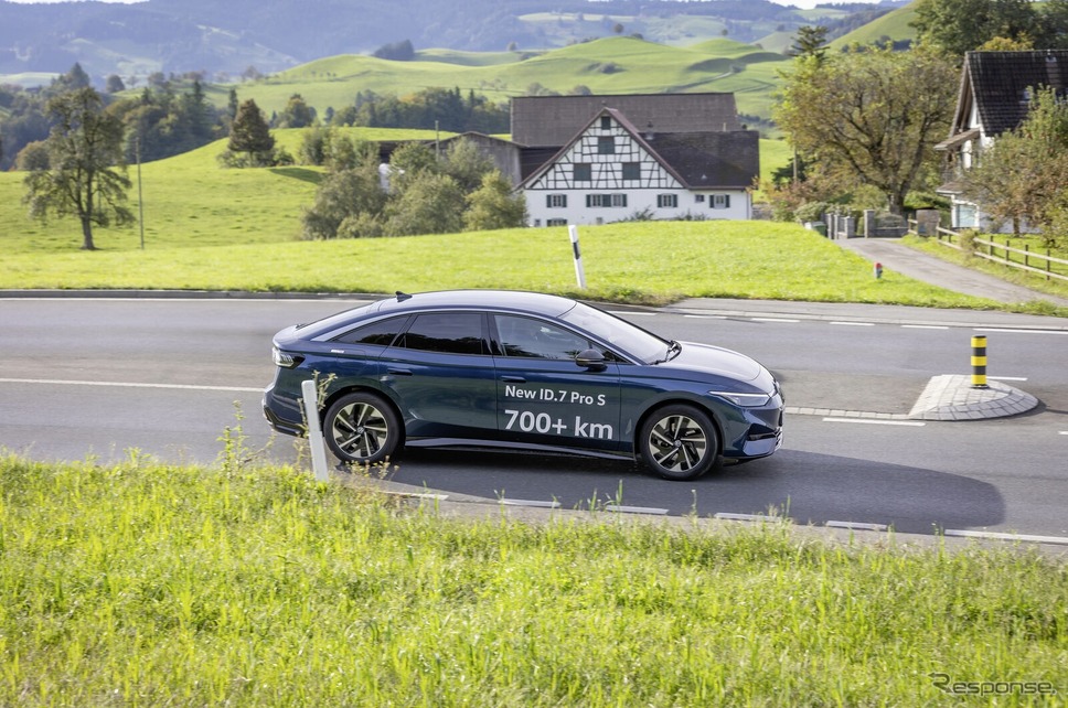 VWのEVセダン『ID.7』が1回の充電で794km走行《photo by VW》