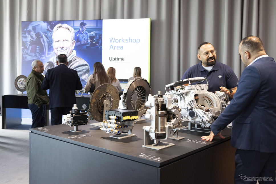 ZFブース(アウトメカニカフランクフルト2024)《写真提供 メッセフランクフルト》