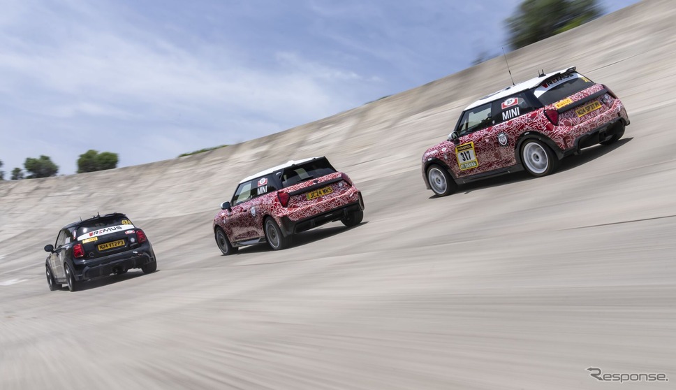 MINI「ジョン・クーパー・ワークス」新型のプロトタイプ《photo by MINI》
