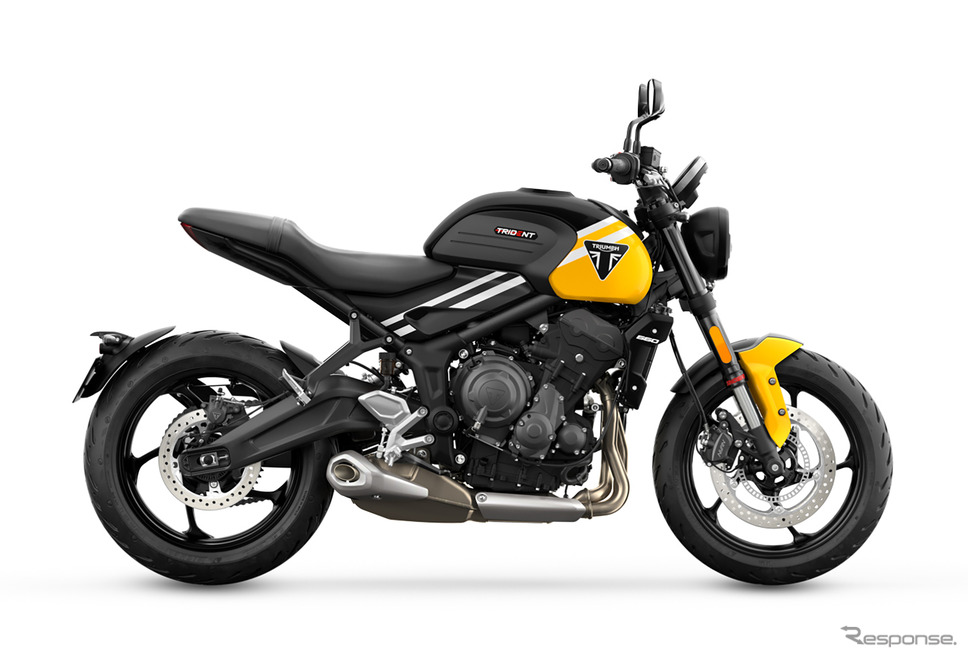 トライアンフ トライデント660(コスミックイエロー/サファイアブラック)《写真提供 トライアンフモーターサイクルズジャパン》