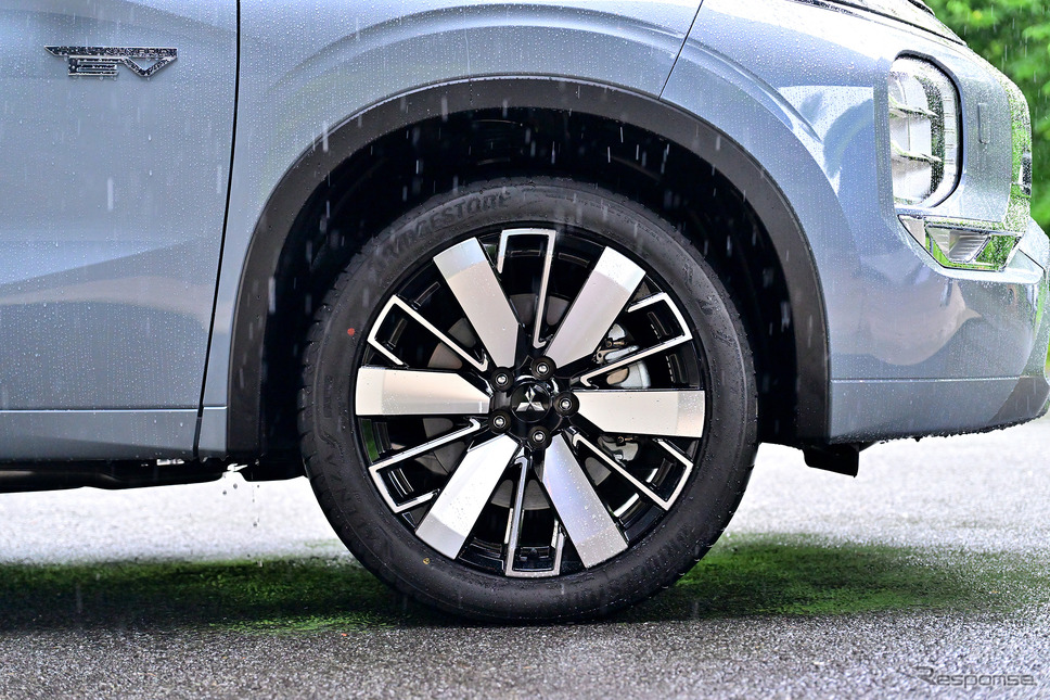 三菱 アウトランダーPHEV 改良新型《写真撮影　雪岡直樹》