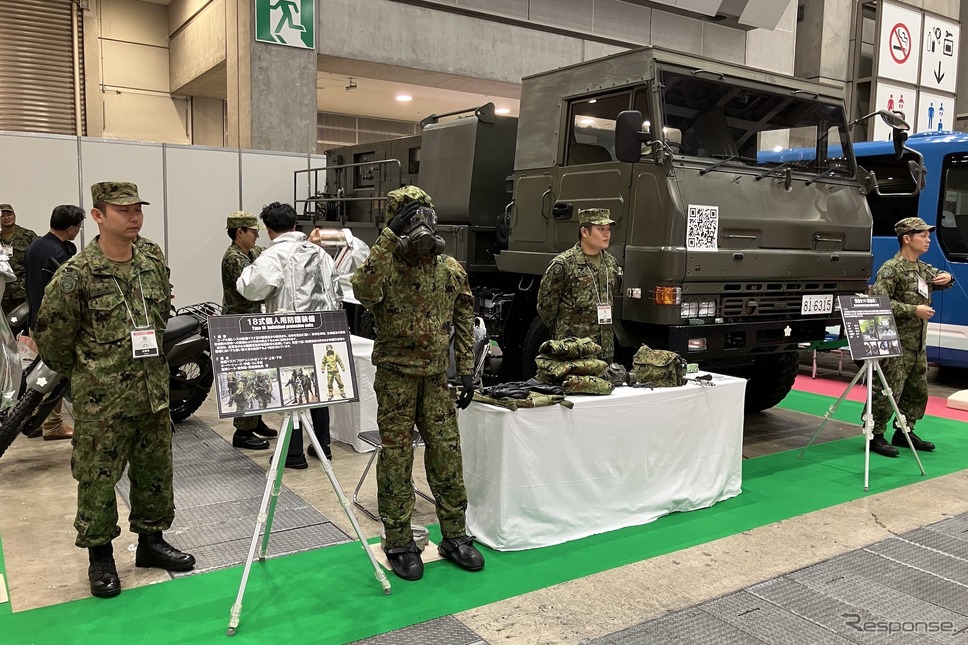 陸上自衛隊除染車《写真撮影 高木啓》