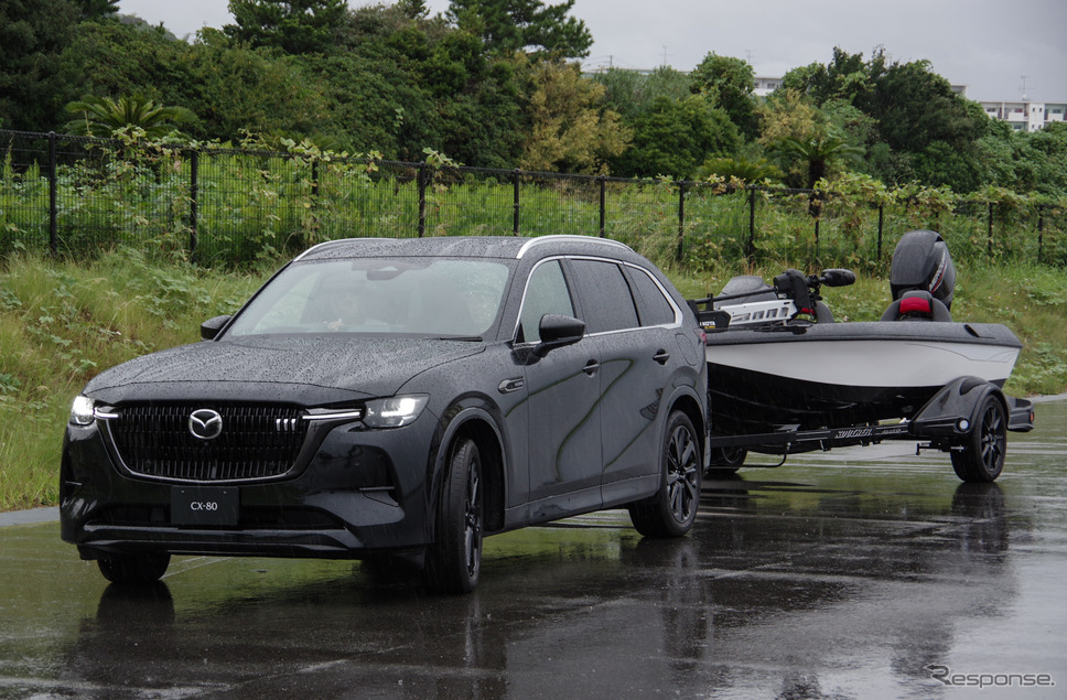 マツダ CX-80には「トーイング」（牽引）モードも備わる《写真撮影 宮崎壮人》