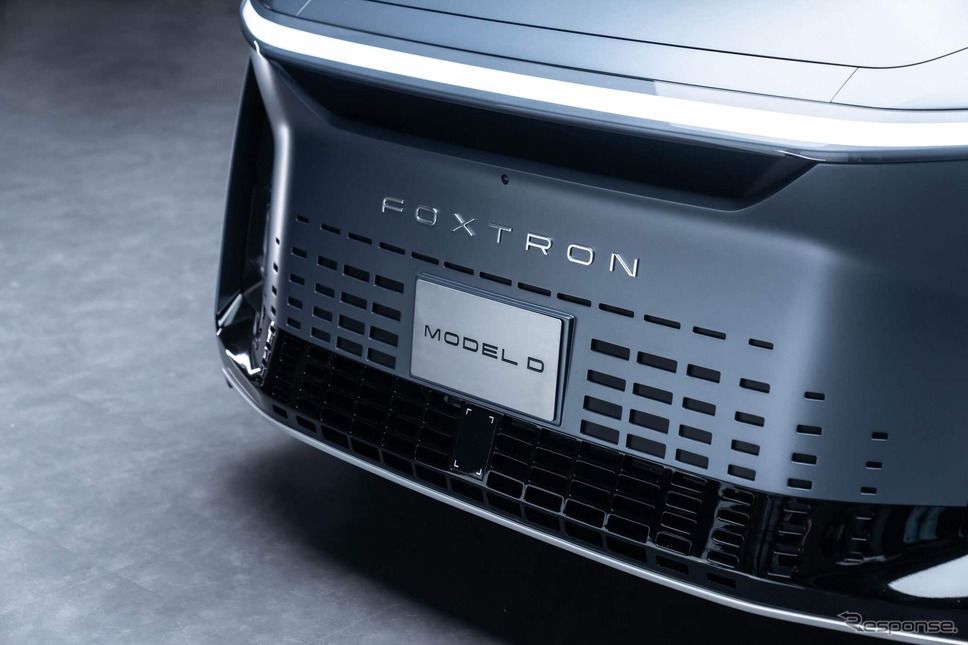 フォックスコンの新型電動ミニバン『MODEL D』《photo by Foxconn》