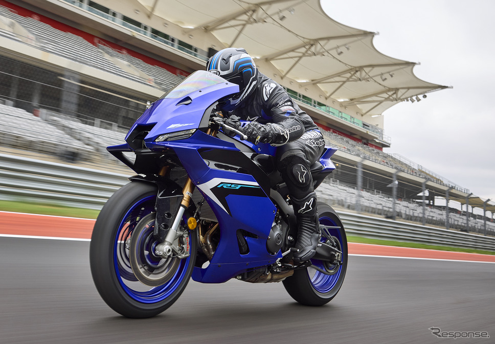 ヤマハ YZF-R9（写真は海外仕様）《写真提供 ヤマハ発動機》