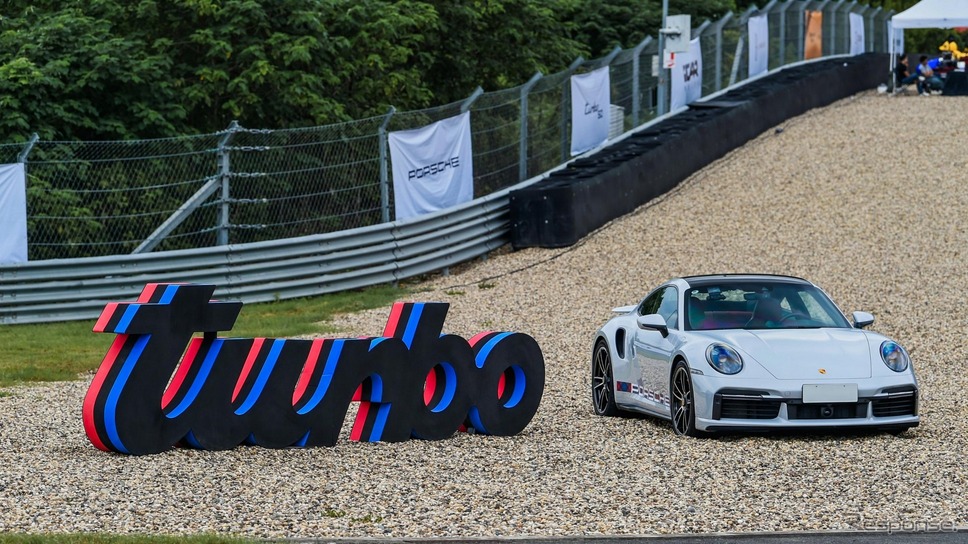 中国で開催されたポルシェターボの50周年記念イベント《photo by Porsche》