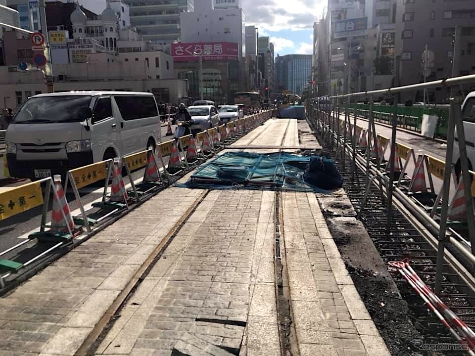 お茶の水橋改修工事で発見された線路(2020年1月撮影)《写真撮影 高木啓》
