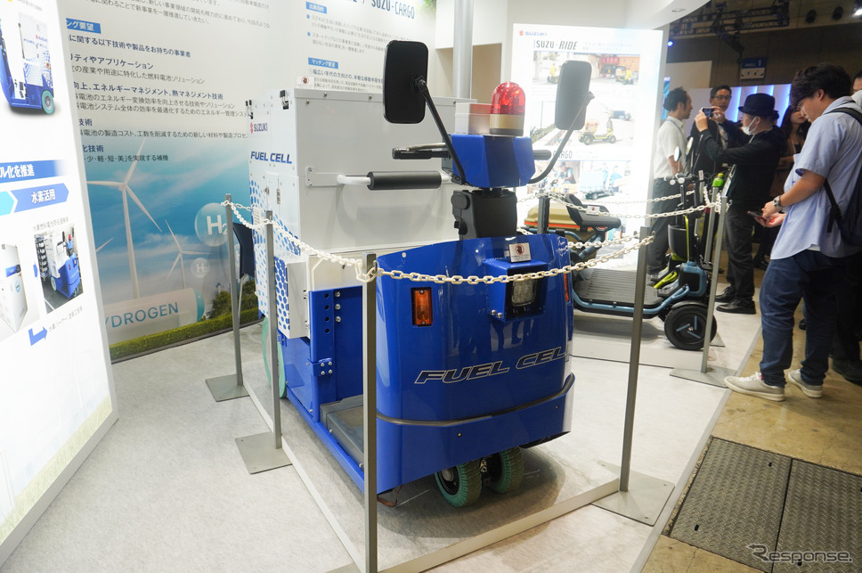 スズキ 水素燃料電池(FC)荷役運搬車(ジャパンモビリティショー ビズウィーク2024)《写真撮影 宮崎壮人》