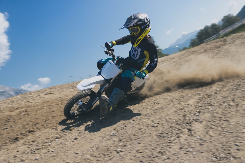 ハスクバーナ『EE 5』の2025年モデル《photo by Husqvarna》