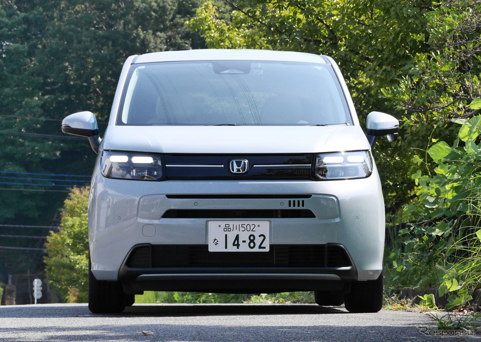 ホンダ フリード e:HEV エア《写真撮影 中村孝仁》