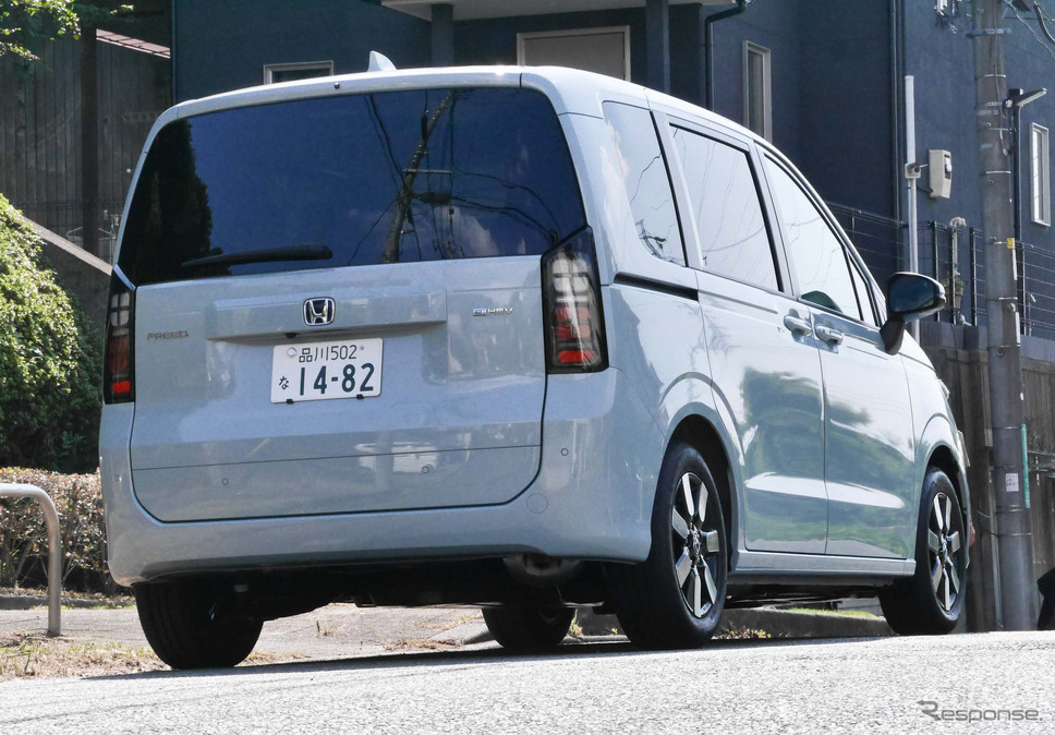 ホンダ フリード e:HEV エア《写真撮影 中村孝仁》