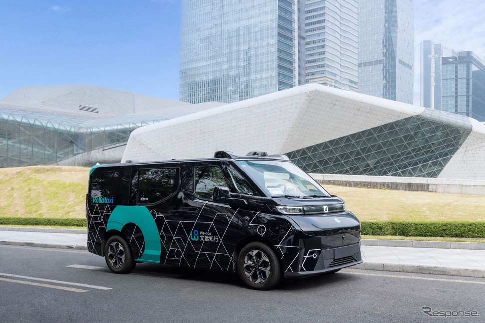 WeRideの新型ロボタクシー『GXR』《photo by WeRide》