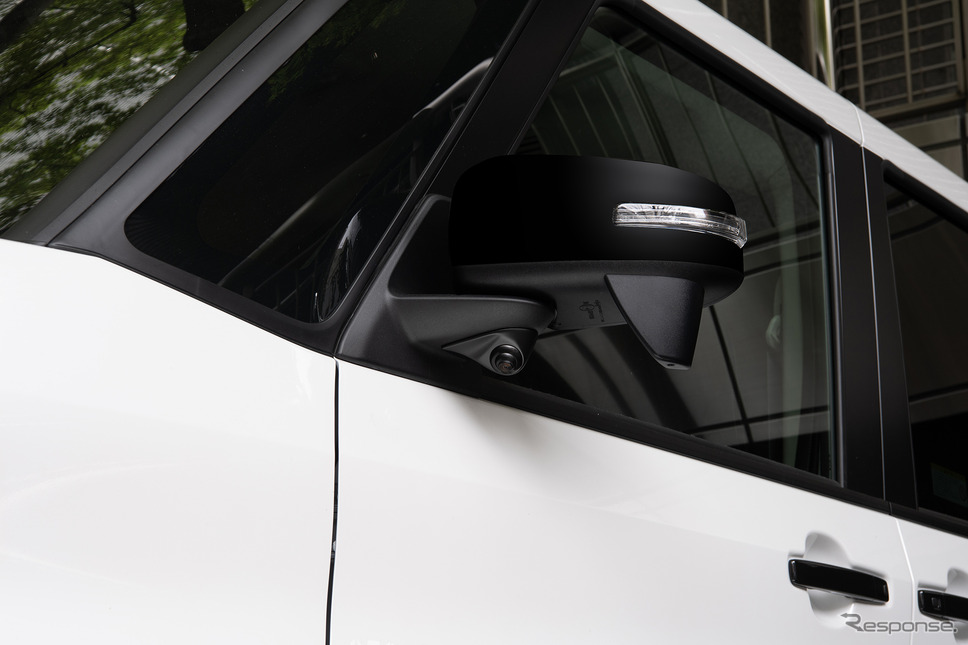 車種別サイドカメラ［SCK-109D3K］デリカミニ装着例《写真提供 データシステム》