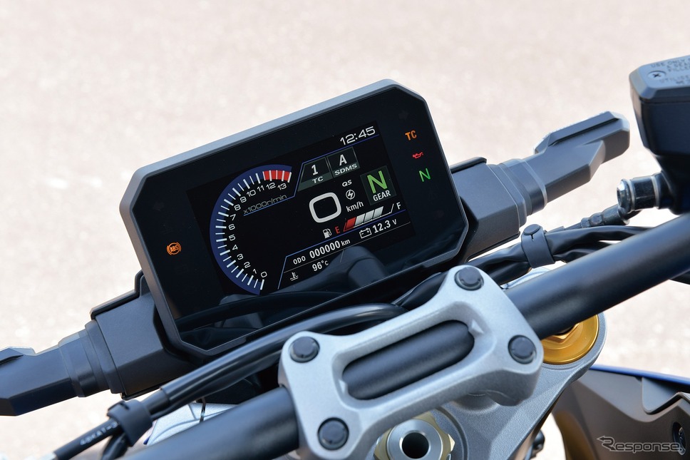 スズキ GSX-S1000《写真提供 スズキ》
