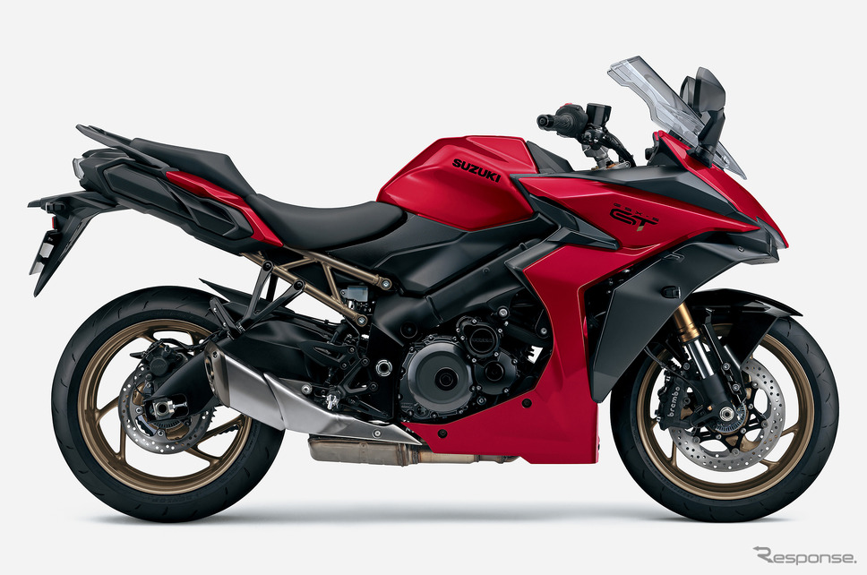 スズキ GSX-S1000GT(キャンディダーリングレッド)《写真提供 スズキ》