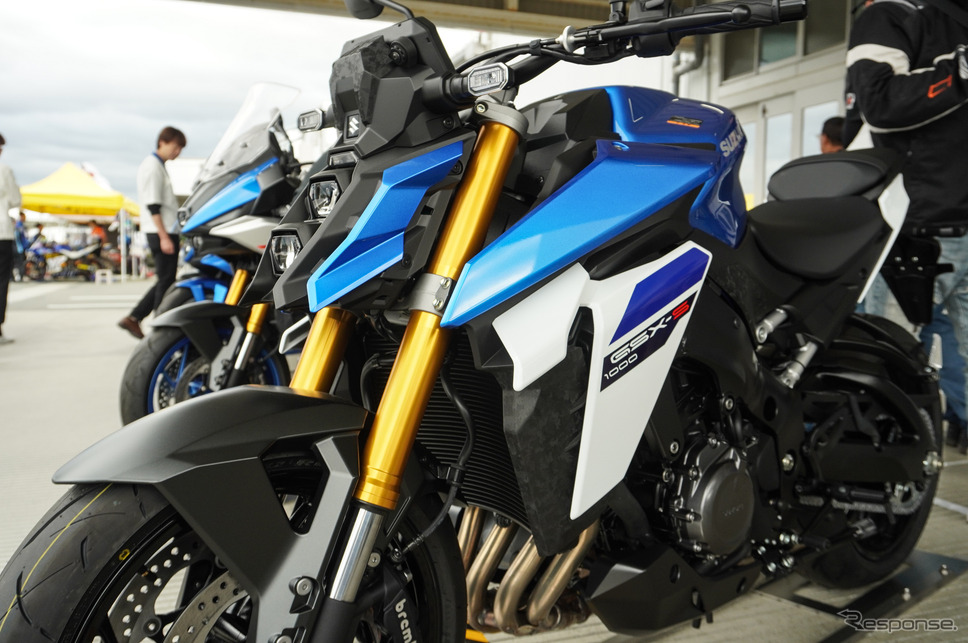 スズキ GSX-S1000(トリトンブルーメタリック)《写真撮影 宮崎壮人》
