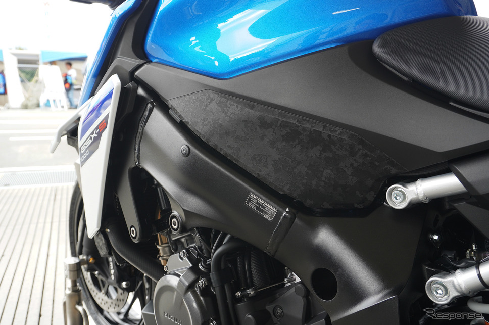 スズキ GSX-S1000(トリトンブルーメタリック)《写真撮影 宮崎壮人》
