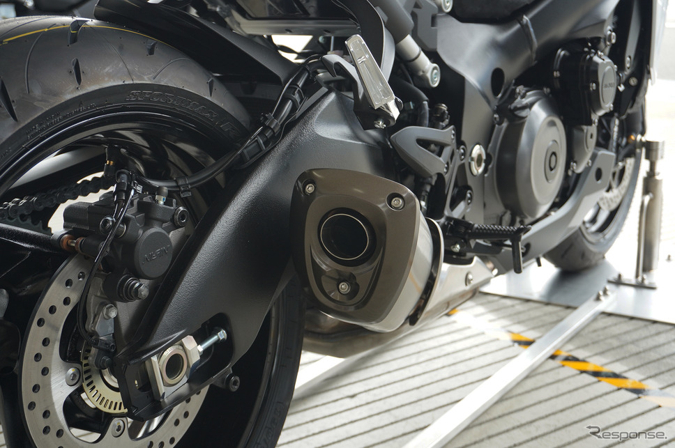スズキ GSX-S1000(トリトンブルーメタリック)《写真撮影 宮崎壮人》