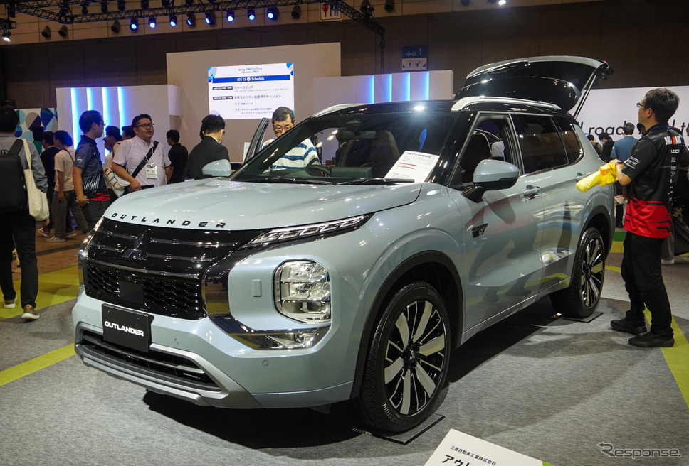 三菱 アウトランダーPHEV 新型(ジャパンモビリティショー ビズウィーク2024)《写真撮影 宮崎壮人》