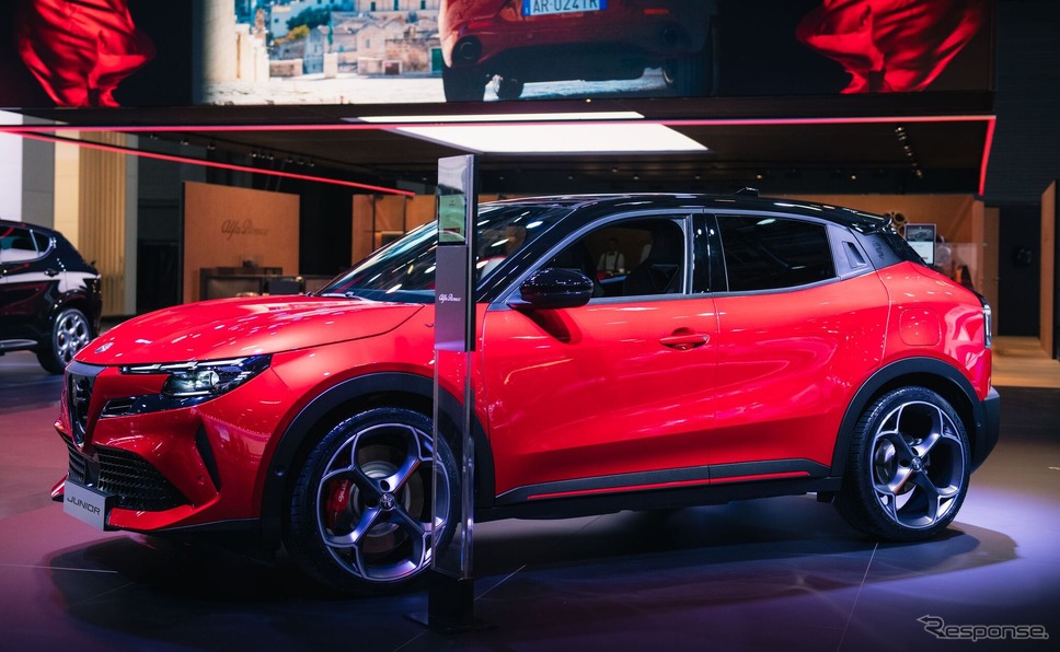 アルファロメオ・ジュニア(パリモーターショー2024)《photo by Alfa Romeo》