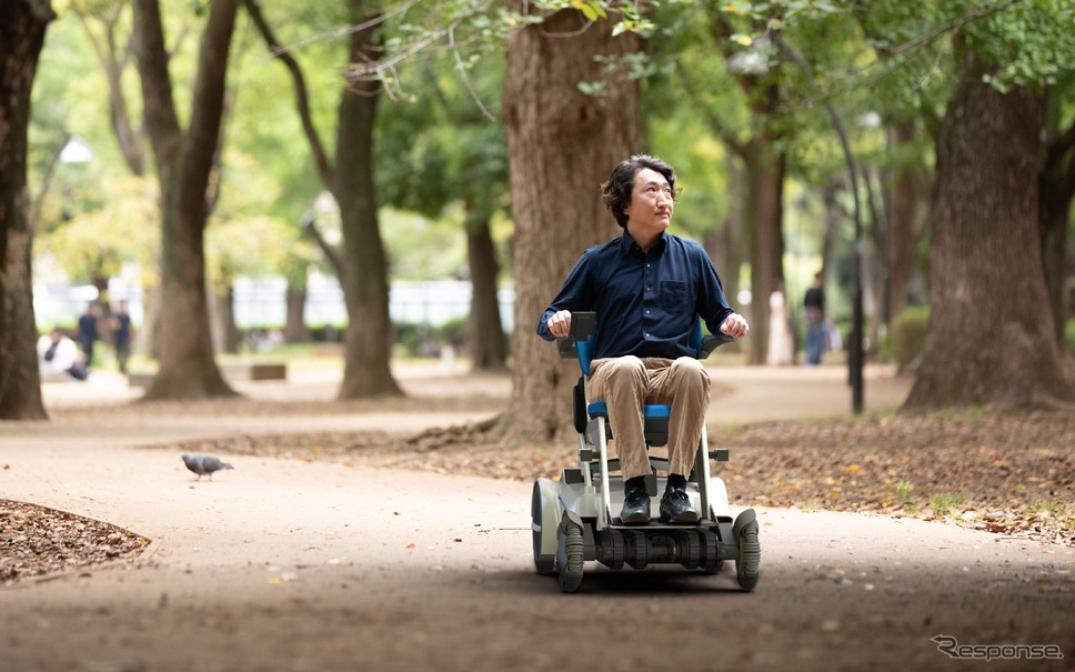 LIFEHUBの次世代電動車いす「AVEST」《写真提供 LIFEHUB》
