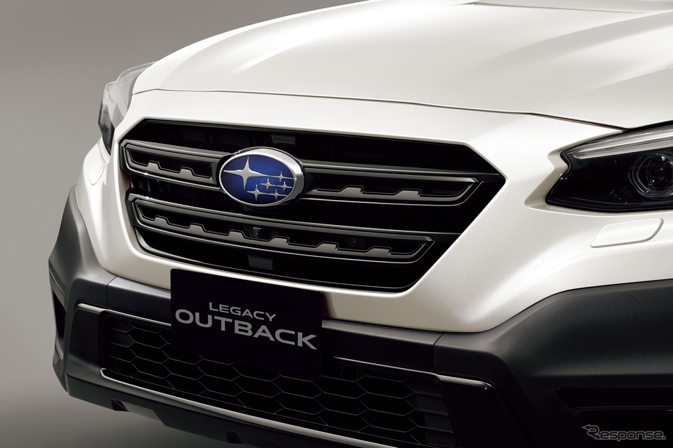 レガシィアウトバック30th Anniversary:フロントグリル(ブラック塗装 ラスターブラック塗装)《写真提供 SUBARU》