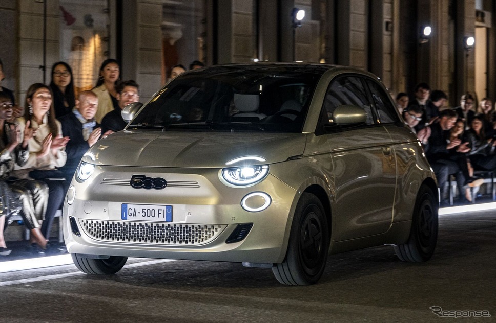 フィアット500e Giorgio Armani Collector's Edition《photo by Fiat》
