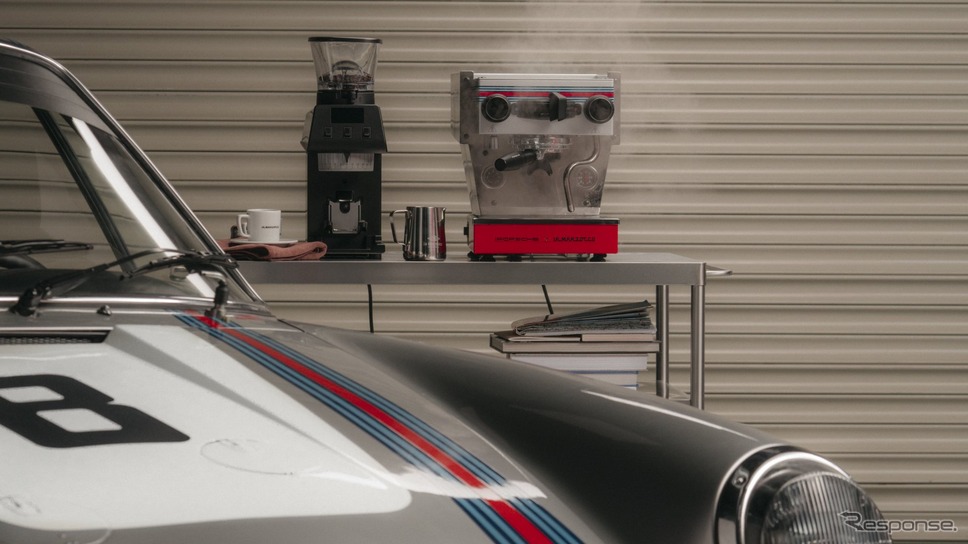 ポルシェがイタリア「ラ・マルゾッコ」と共同開発したエスプレッソマシン《photo by Porsche》
