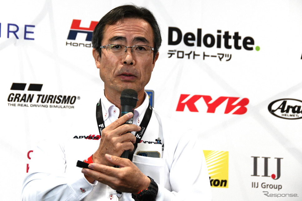 横浜ゴムMST(モータースポーツタイヤ)開発部の斉藤英司氏《写真撮影 諸星陽一》