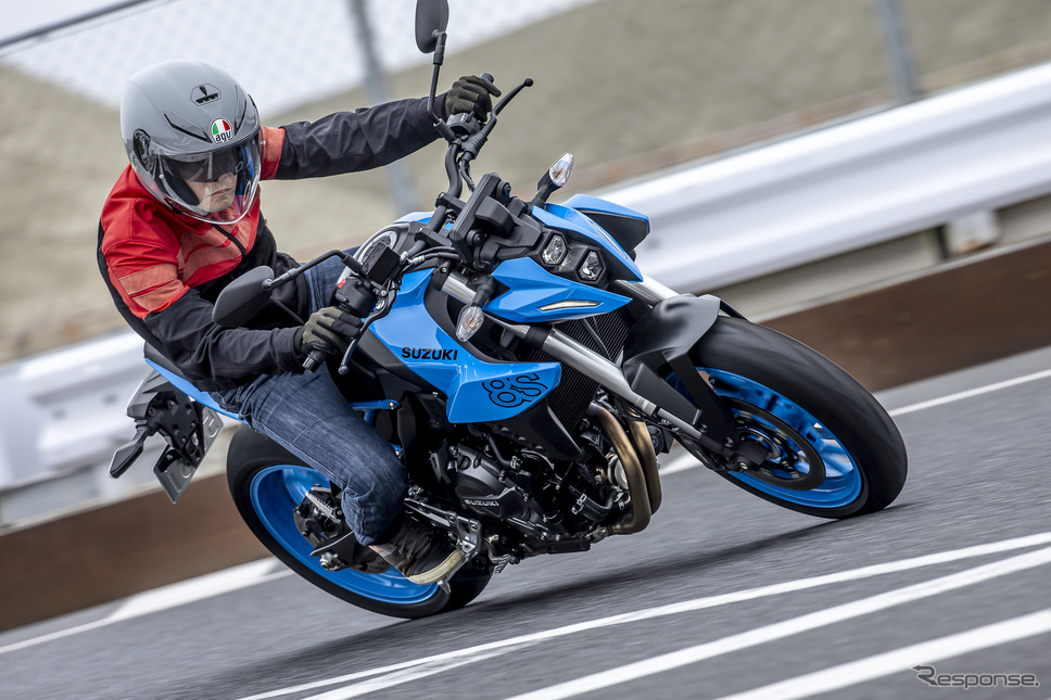 スズキ GSX-8S《写真撮影 山内潤也》