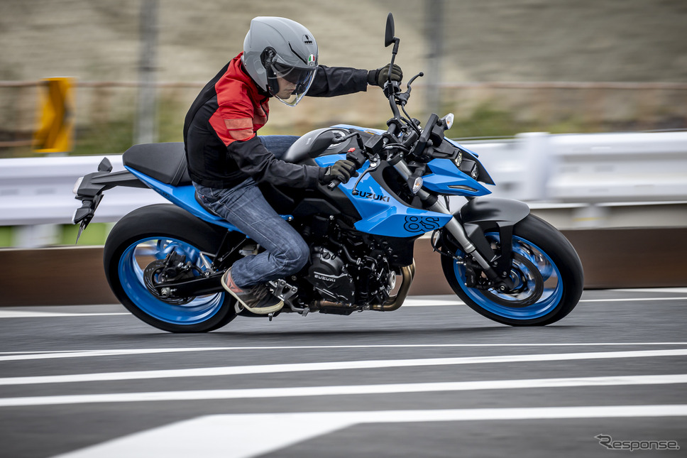 スズキ GSX-8S《写真撮影 山内潤也》