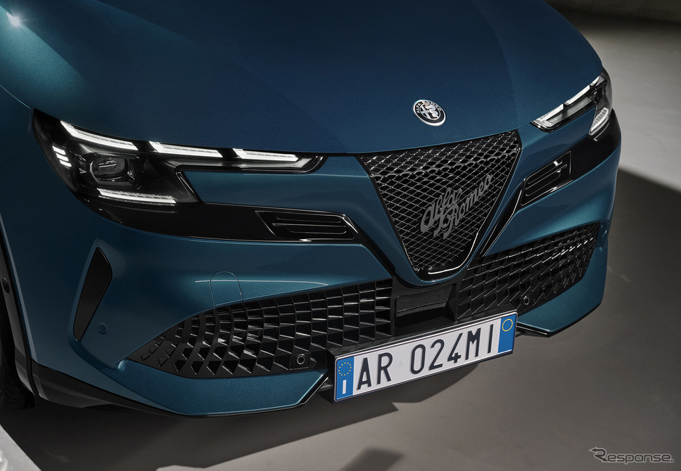 アルファロメオ・ジュニア イブリダ《photo by Alfa Romeo》