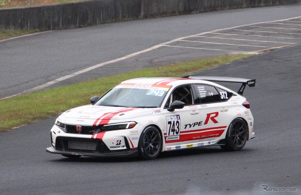 スーパー耐久シリーズ第6戦in岡山《写真撮影 吉田瑶子》