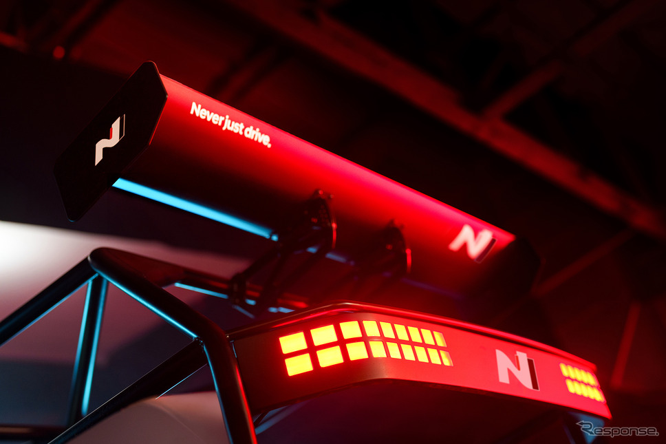 ヒョンデの次世代スポーツEVのテスト車両（ローリングラボ）『RN24』《photo by Hyundai》