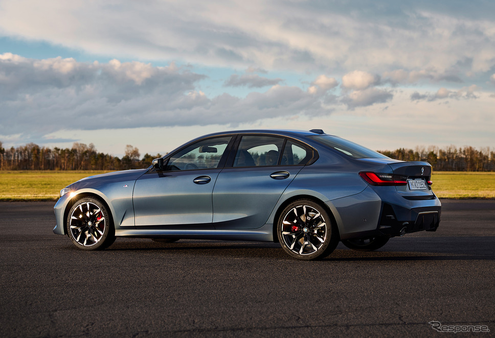 BMW 3シリーズ・セダン の改良モデル《photo by BMW》