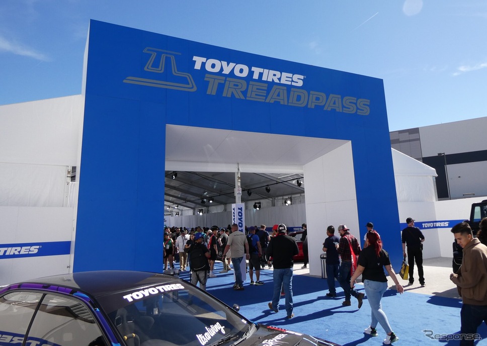 「SEMAショー2024」にトーヨータイヤ装着カスタムカー26台を展示へ(写真は2023年の様子)《画像提供 トーヨータイヤ》