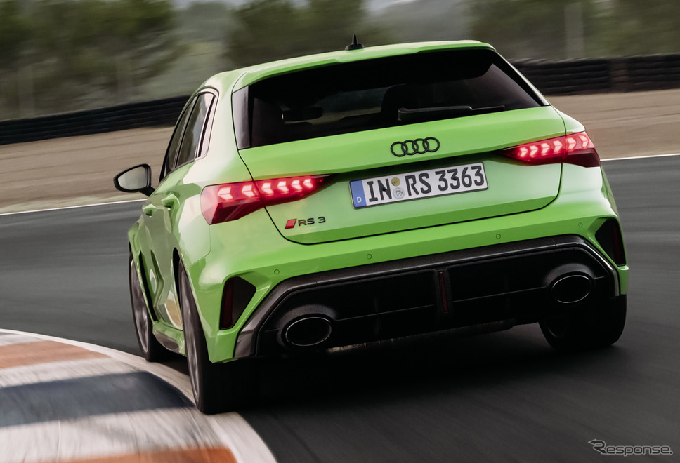 アウディ RS 3 スポーツバック 改良新型《photo by Audi》