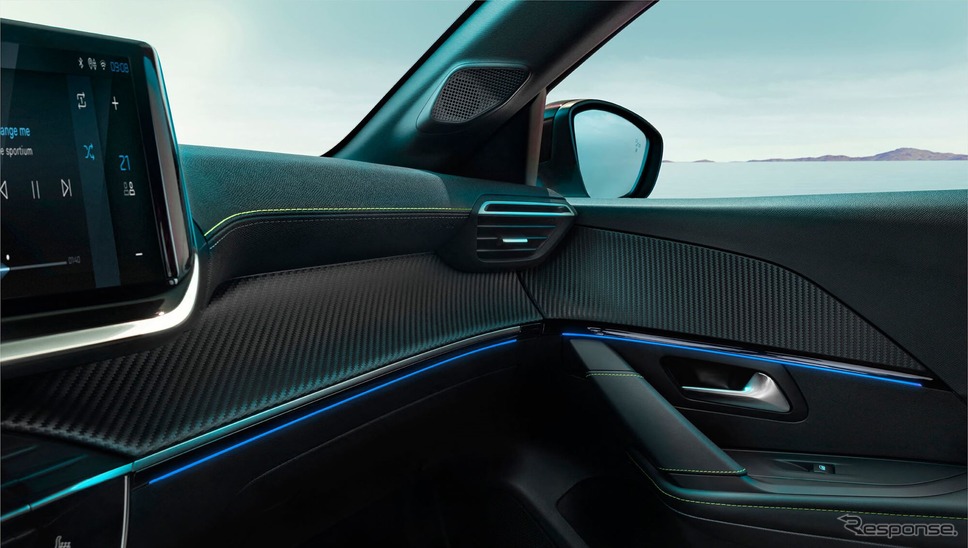 プジョー 208 改良新型《photo by PEUGEOT》
