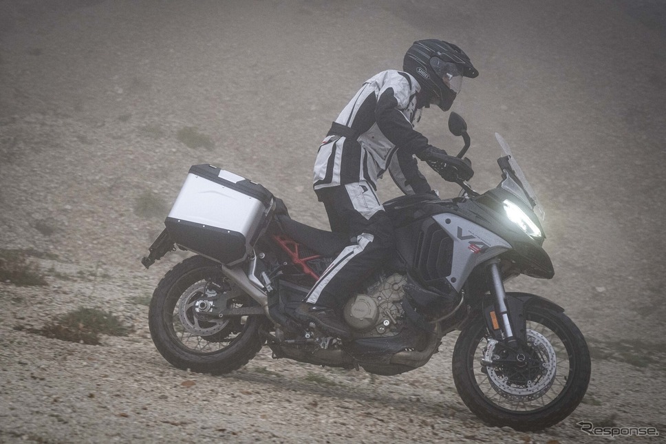 ドゥカティ ムルティストラーダV4S 新型《photo by DUCATI》