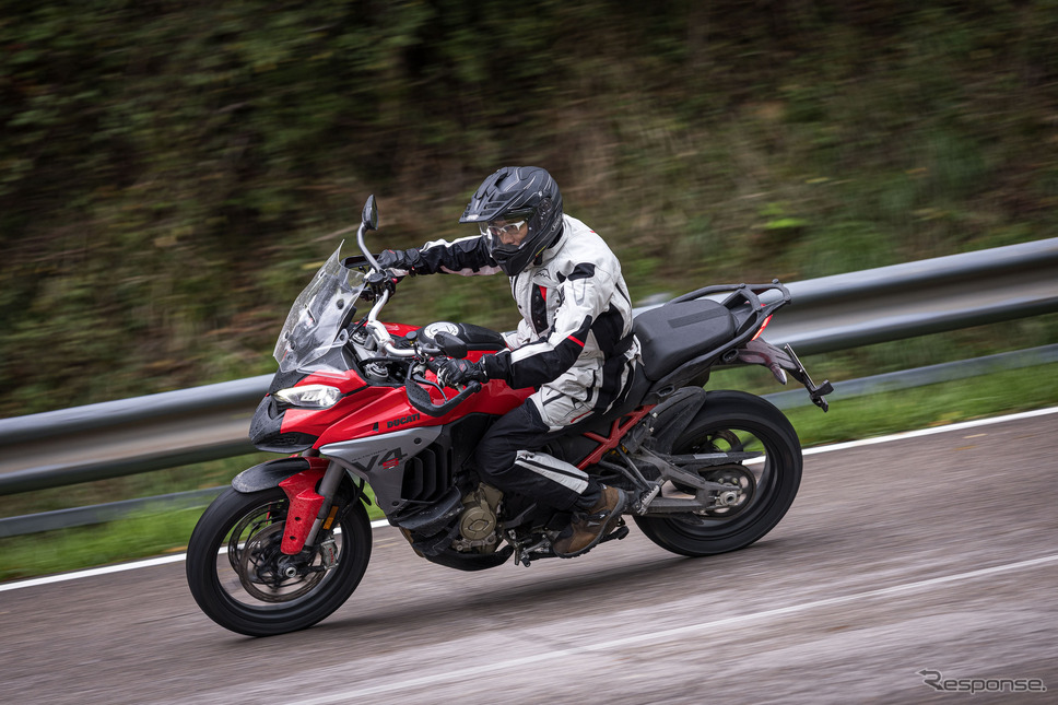 ドゥカティ ムルティストラーダV4S 新型《photo by DUCATI》