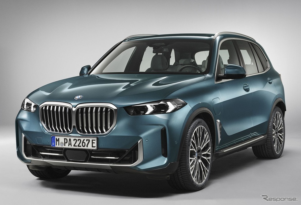 BMW X5 改良新型のPHEV「xDrive 50e」《photo by BMW》