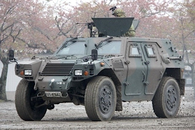 軽装甲機動車《写真提供 自衛隊静岡地方協力本部》