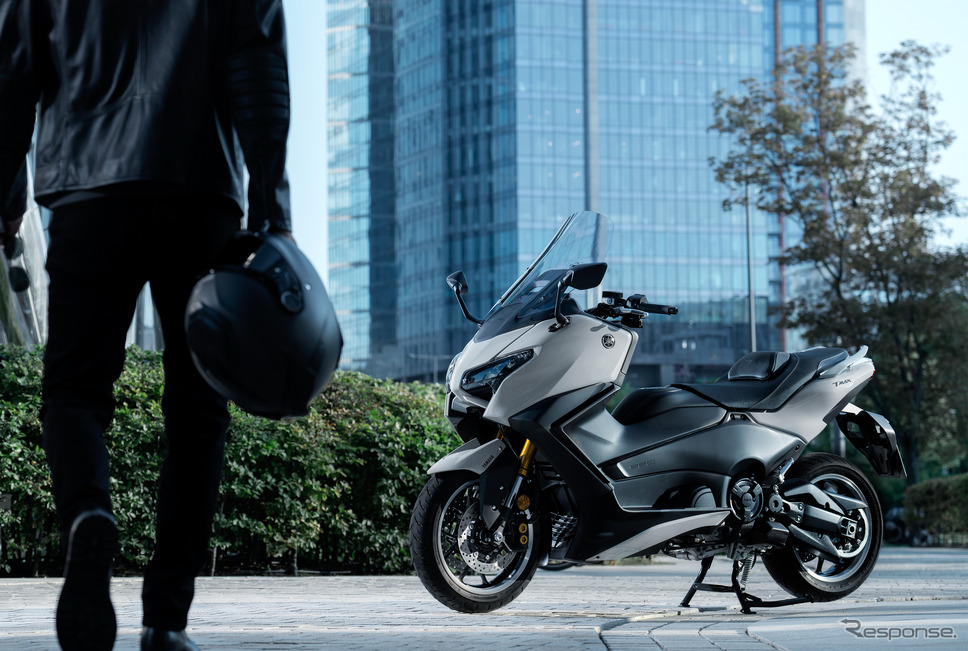 ヤマハ TMAX / TMAX TechMAX《photo by Yamaha Motor》