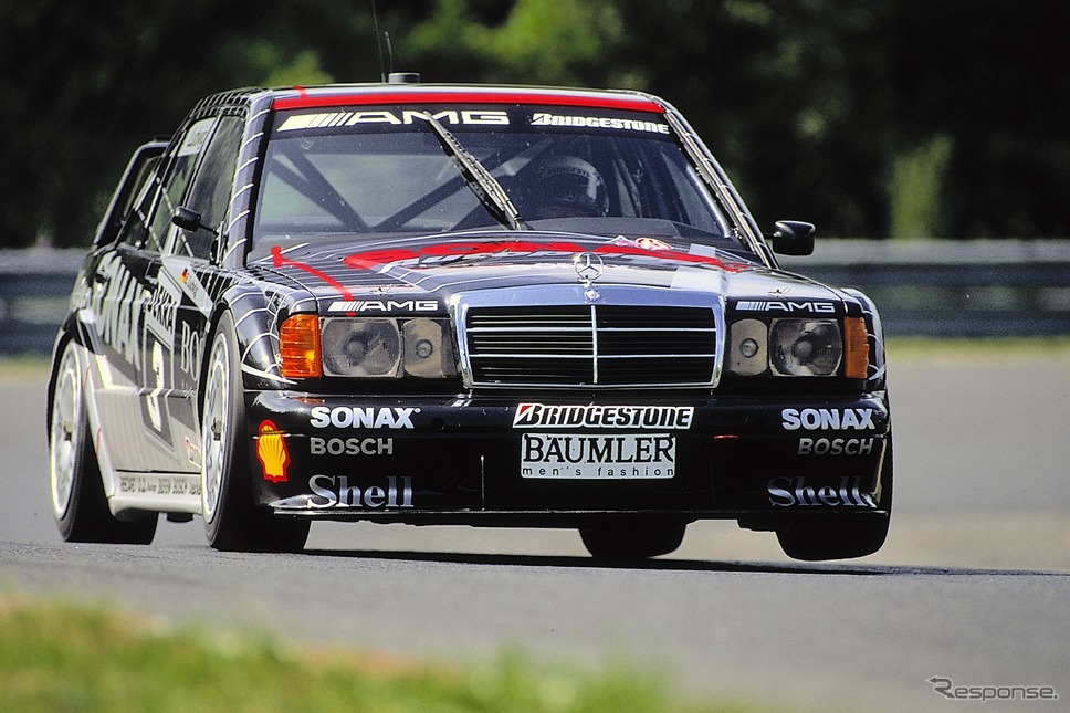 190 E 2.5-16 Evolution II（DTM、ニュルブルクリンク、1992年）《photo by Mercedes-Benz》