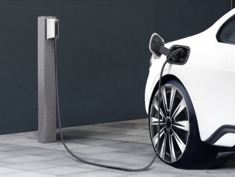 不二サッシと積水ハウスがEV充電器設置用ポール共同開発《写真提供 不二サッシ》