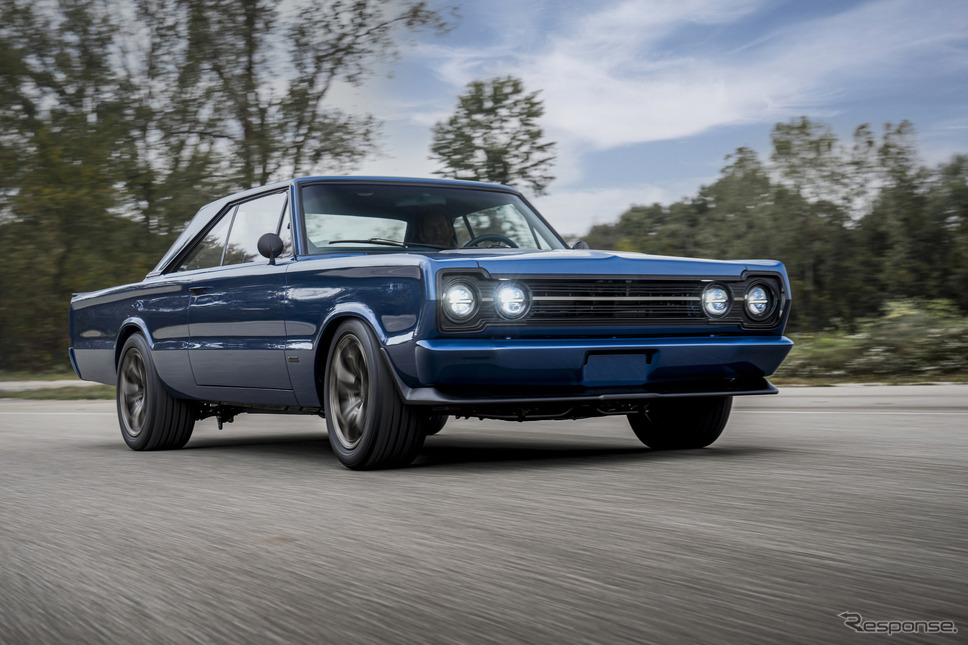 プリムス GTX エレクトロモッドコンセプト《photo by stellantis》